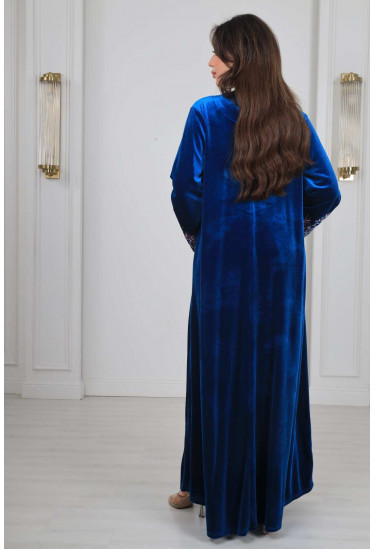 جلابية منسدلة بصدر مطرز 