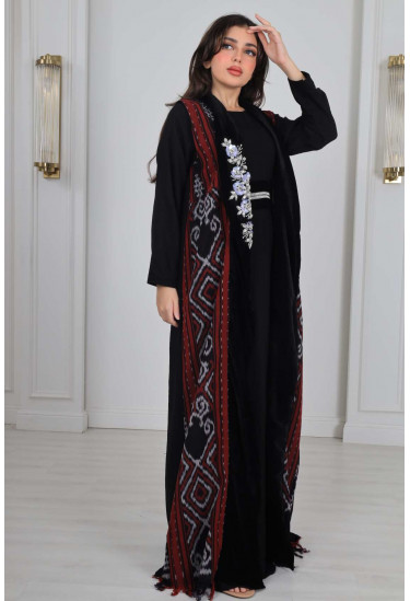 جلابية نسائية راقية ذات طبعات تراثية 