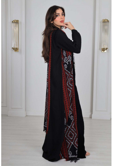 جلابية نسائية راقية ذات طبعات تراثية 