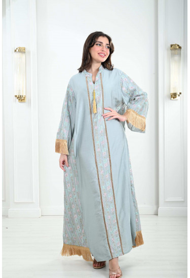 جلابية نسائية أنيقة مطزرة بخيوط السيرما 