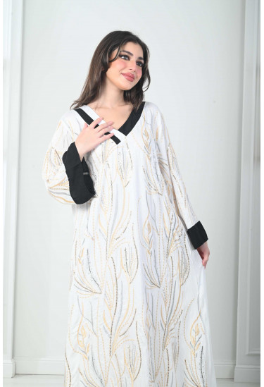 جلابية نسائية بتطريز خلاب جلابية نسائية بتطريز خلاب