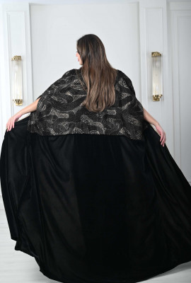 جلابية ذات طلة فخمة راقية 