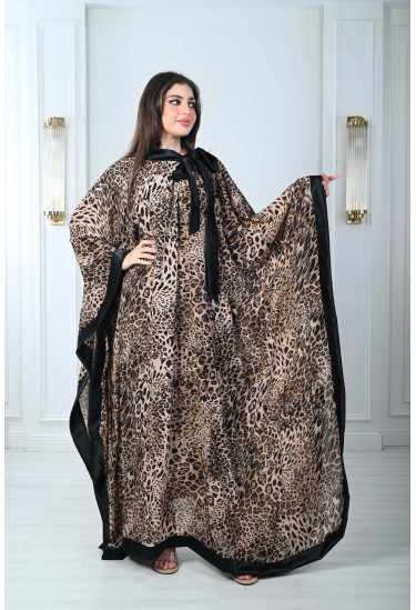 جلابية فضفاضة أنيقة