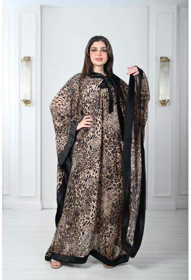 جلابية فضفاضة أنيقة