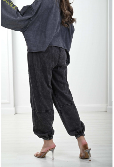 بلوزة Crop واسعة بلوزة Crop واسعة