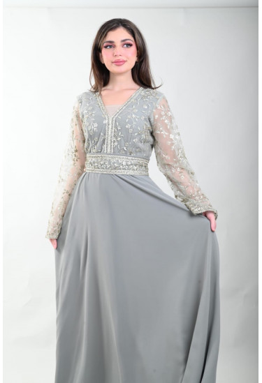 جلابية نسائية باكمام شفافة مطرزة