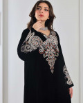جلابية طويلة واسعة مطرزة 
