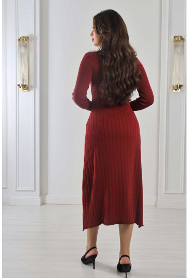 فستان ميدي من الصوف المدرج 