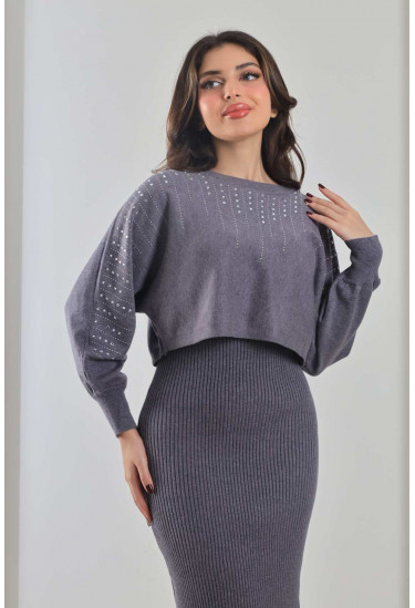 طقم شتوي راقي ( توب بأكمام واسعة + تنورة )