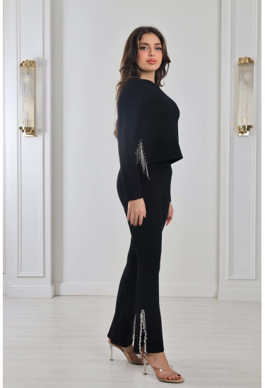 طقم بطلة أنثوية بالسلاسل الفضية 