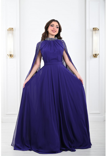 فستان مدلل بأكمام نمط كيب مطرز