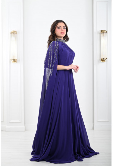 فستان مدلل بأكمام نمط كيب مطرز