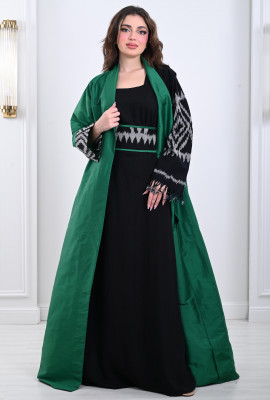 جلابية مغربية مميزة للأحتفال الوطني