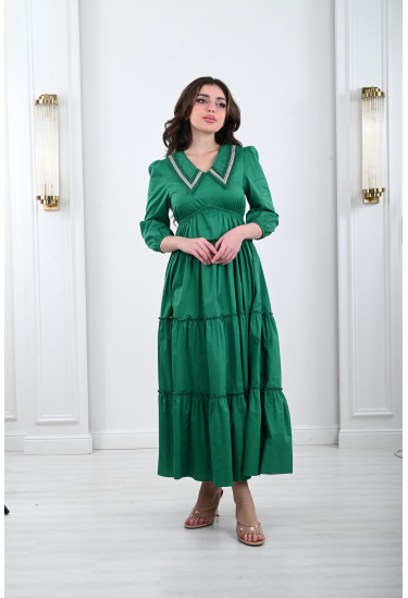 فستان نسائي ذات ياقة منسدلة لامعة 