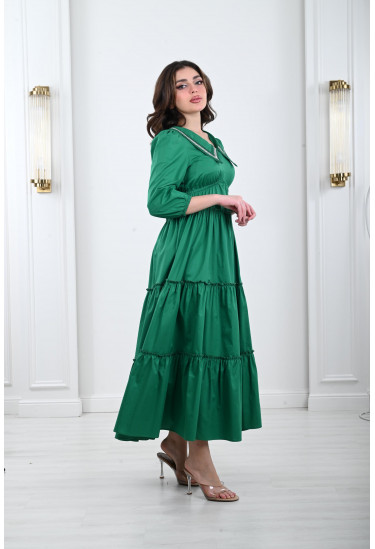 فستان نسائي ذات ياقة منسدلة لامعة 