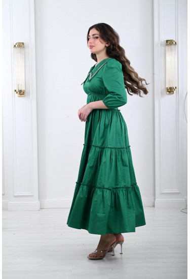 فستان نسائي ذات ياقة منسدلة لامعة 