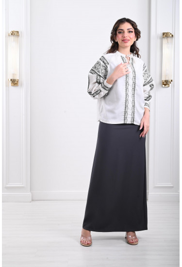 بلوزة نسائية بتطريز كنارات تراثية رقيقة