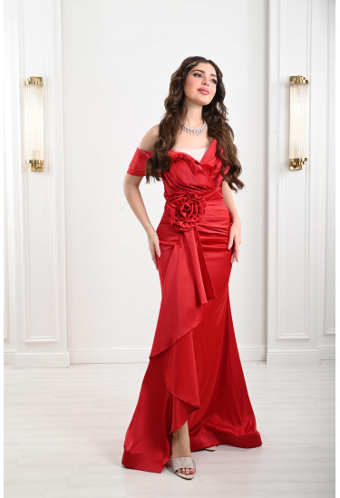 فستان سهرة نسائي بطيات ناعمة و أكتاف منسدلة