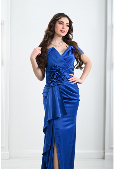 فستان سهرة نسائي بطيات ناعمة و أكتاف منسدلة