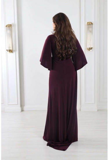 فستان أنثوي راقي بقصة مجسمة فستان أنثوي راقي بقصة مجسمة