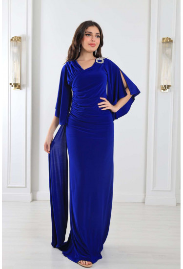 فستان أنثوي راقي بقصة مجسمة فستان أنثوي راقي بقصة مجسمة