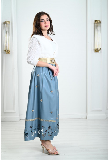 فستان نسائي بتنورة جلد مزخرفة فستان نسائي بتنورة جلد مزخرفة