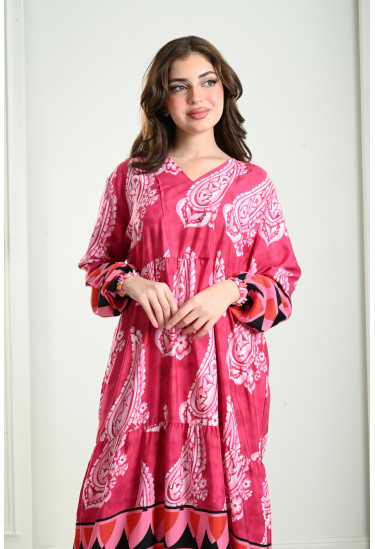 جلابية نسائية طويلة مميزة جلابية نسائية طويلة مميزة