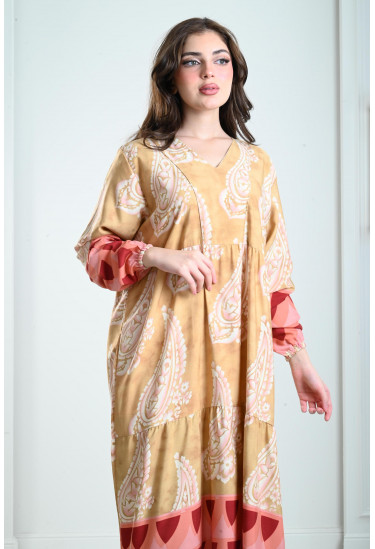 جلابية نسائية طويلة مميزة جلابية نسائية طويلة مميزة