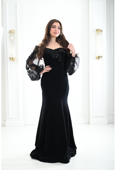 فستان نسائي بأكمام شفافة منسدلة