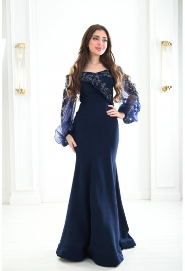 فستان نسائي بأكمام شفافة منسدلة