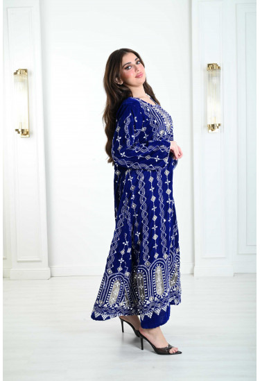 جلابية مخمل بحواف دائرية