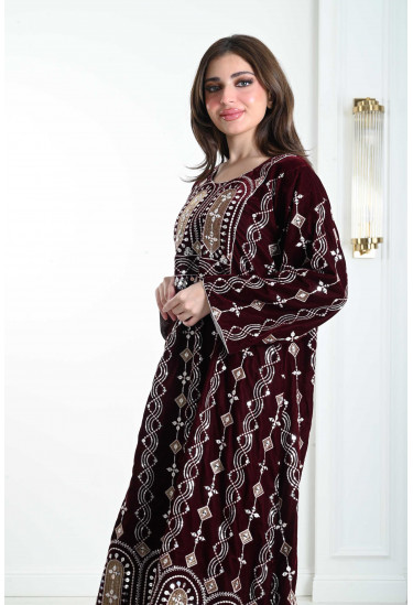 جلابية مخمل بحواف دائرية