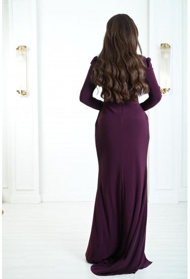 فستان نسائي مزين بكسرات ناعمة على الخصر