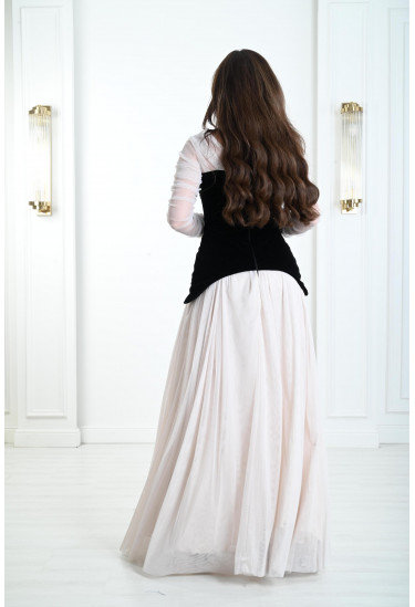 فستان راقي بتنورة انسيابية مدللة