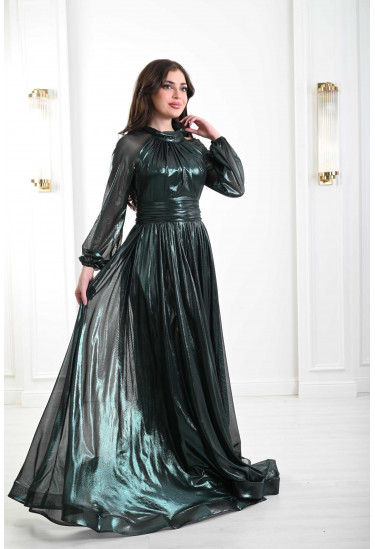 فستان أنيق بلون ساحر لامع