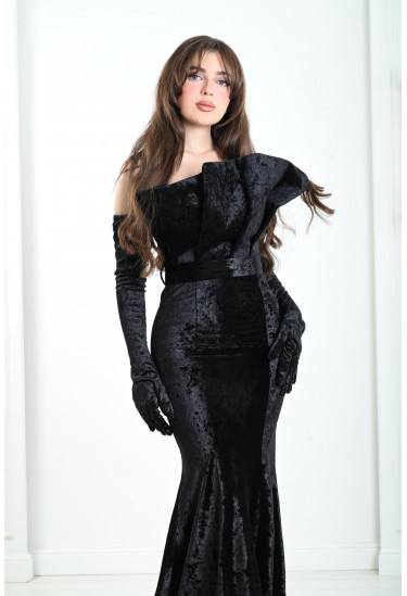 فستان راقي بقفازات طويلة 