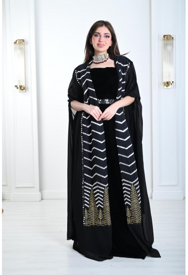 جلابية نسائية ذات تطريز أنيق 