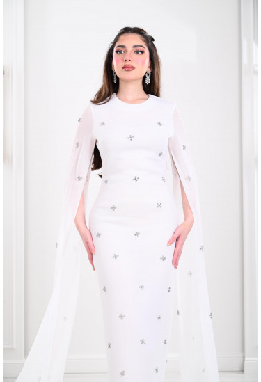 فستان كلاسيك بقصة مستقيمة 