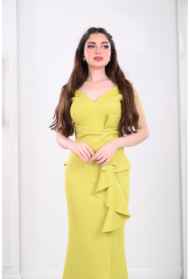 فستان نسائي بقصة قلب ساحرة