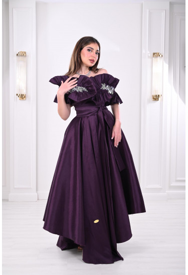 فستان ساحر بطابع الدلال 