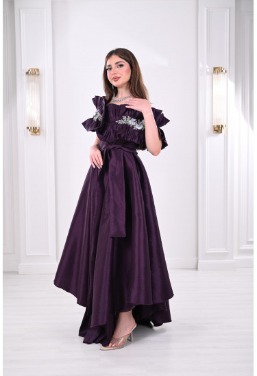 فستان ساحر بطابع الدلال 