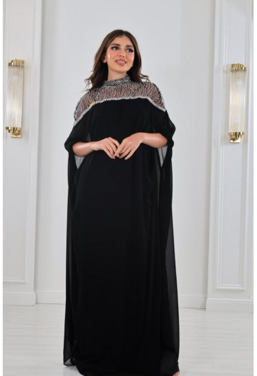 فستان نسائي بأكتاف مركب فضي