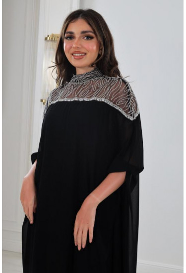 فستان نسائي بأكتاف مركب فضي