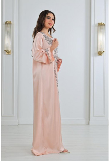 جلابية نسائية من الستان الناعم