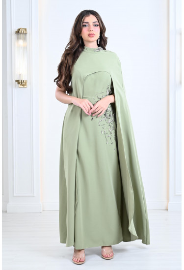 فستان سهرة بكيب ملكي 