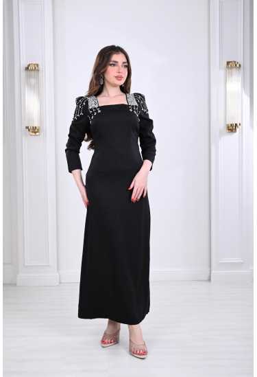 فستان سيمبل بتطريز هادئ على الأكتاف 