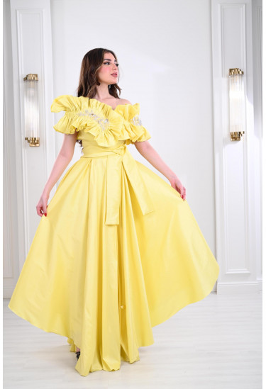 فستان ساحر بطابع الدلال 