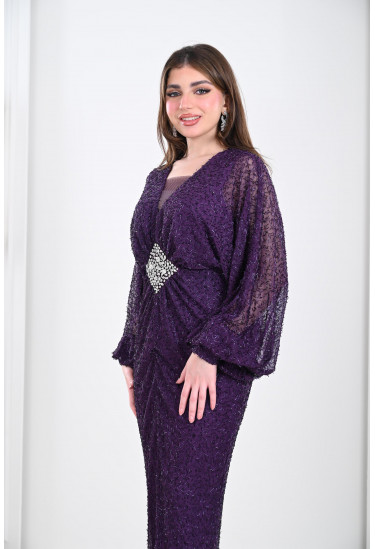 فستان نسائي بخصر مزين بشكل الجوهرة فستان نسائي بخصر مزين بشكل الجوهرة