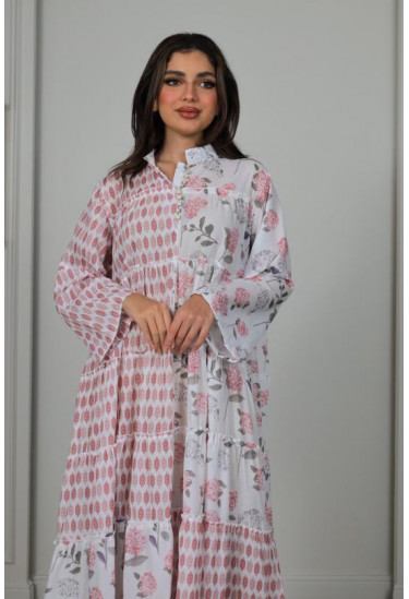 جلابية فضفاضة مزينة بالزهور و النقاط
