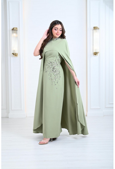 فستان سهرة بكيب ملكي 